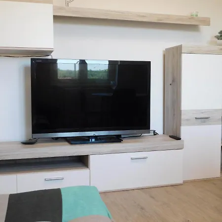 Lara * בפורטורוז