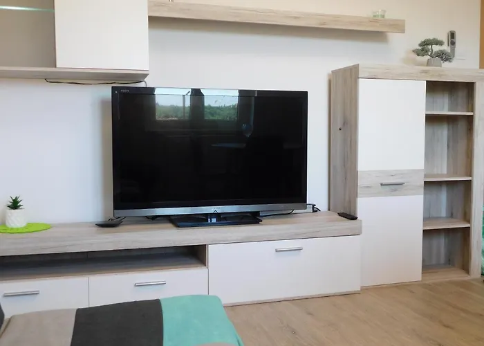 Lara * ポルトローシュ